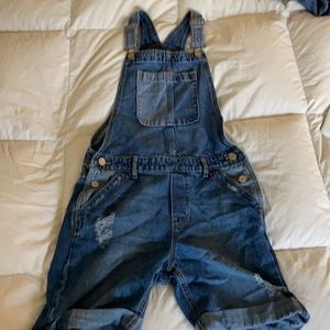 Gap overalls
